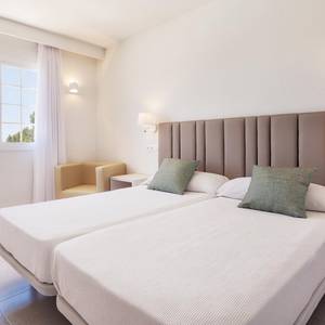 Appartamento con 2 camere Hotel ILUNION Menorca Cala Galdana